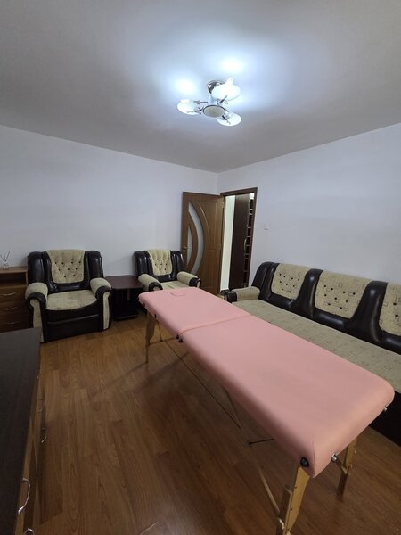 Piata Resita, ideal activitate profesionala, inchiriere apartament 2 camere
