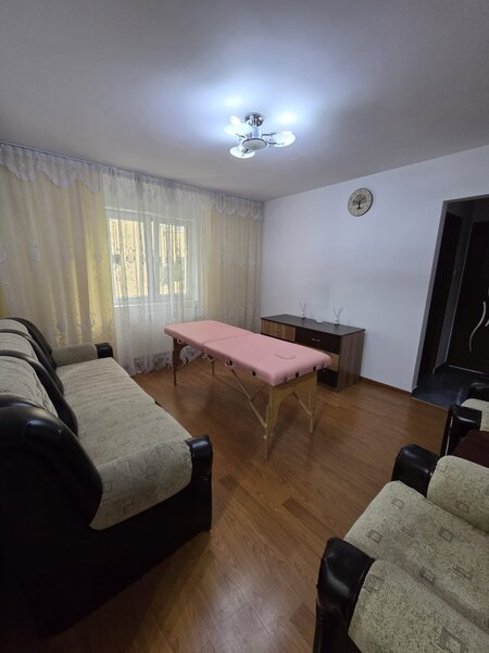 Piata Resita, ideal activitate profesionala, inchiriere apartament 2 camere
