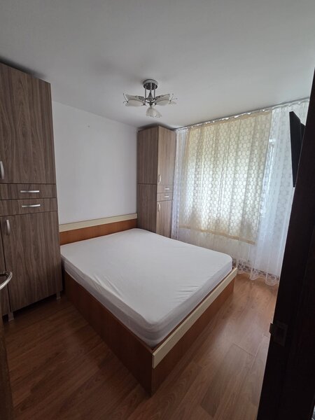 Piata Resita, ideal activitate profesionala, inchiriere apartament 2 camere