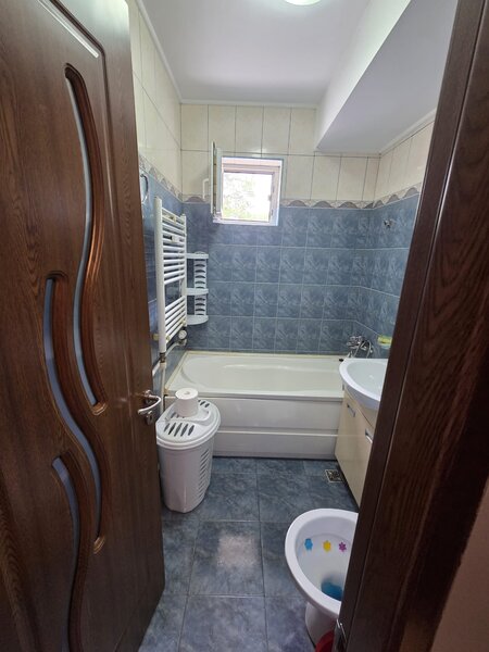 Piata Resita, ideal activitate profesionala, inchiriere apartament 2 camere